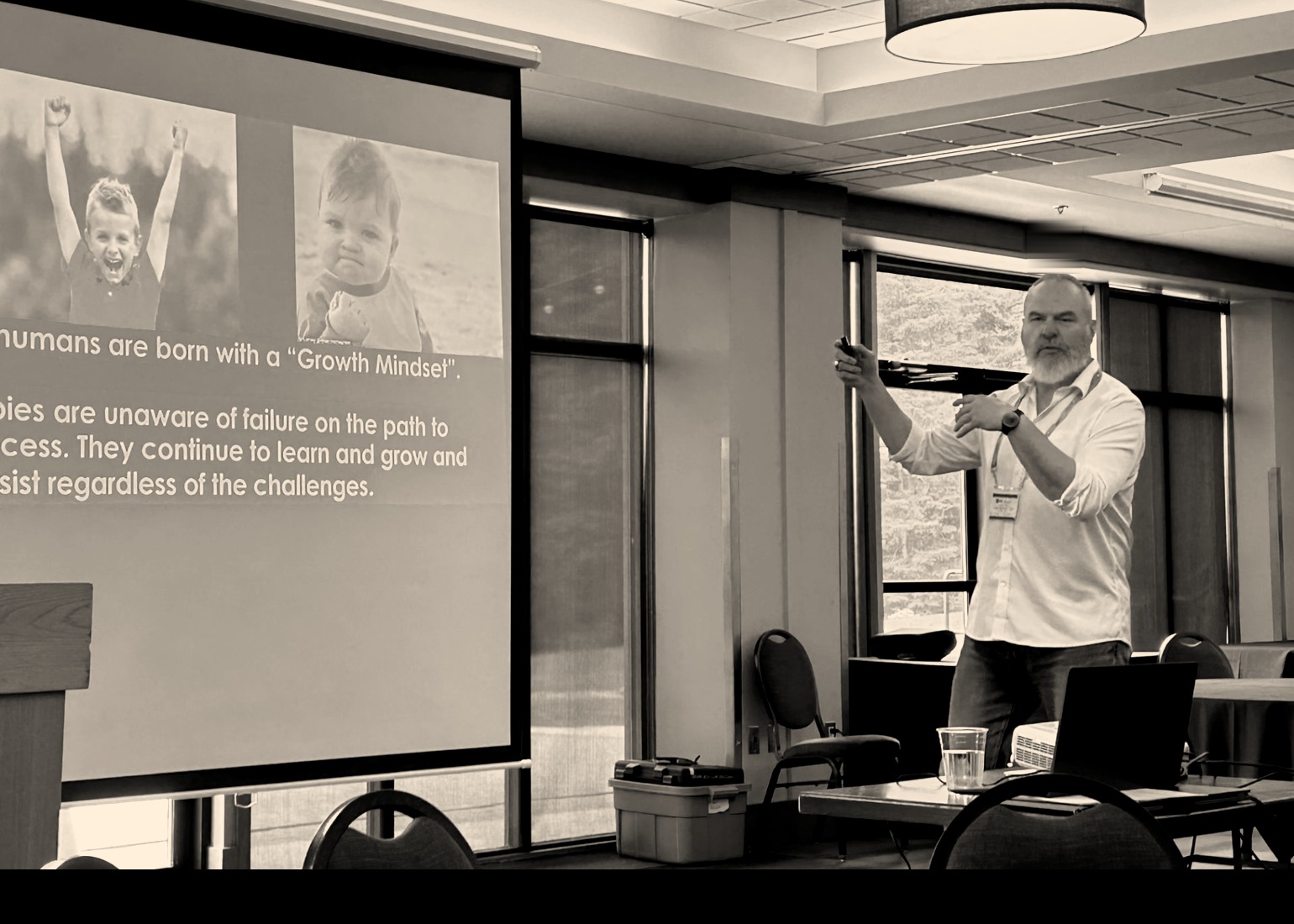 Quinn Magnuson facilitating a leadership session